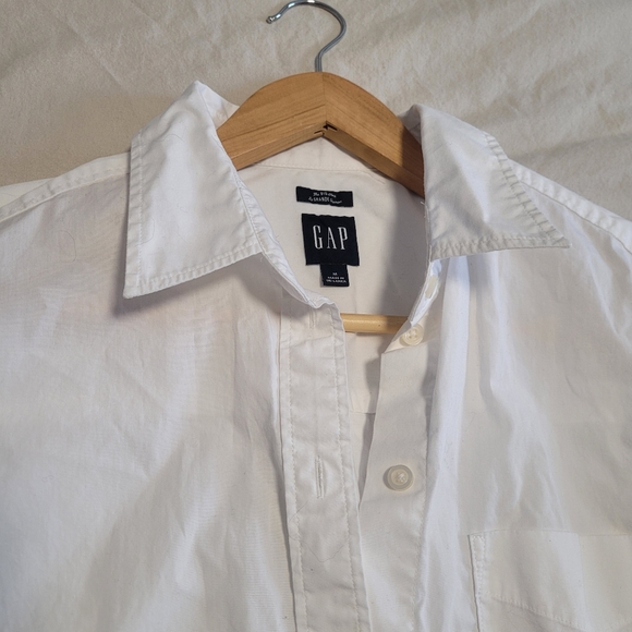 GAP The Big Shirt Crisp White Button Down Size Medium Oversized Relaxed Fit - Picture 6 of 7
